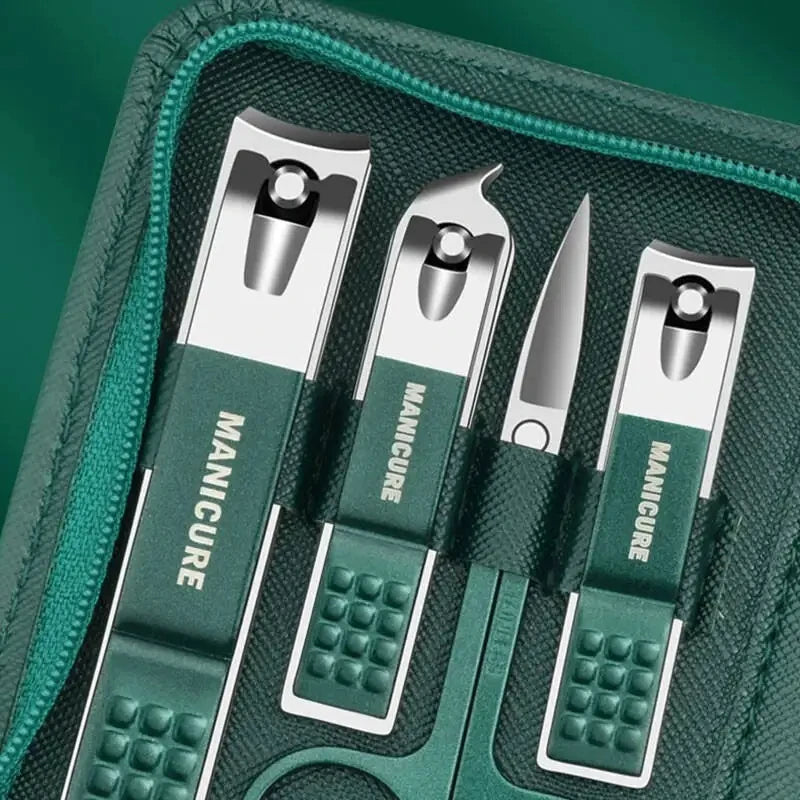 Green Manicure Set With Leather Case Professional Foot And Face Care Tool Kits Stainless Steel Nail Clipper Sets Gift Beauty Fashion