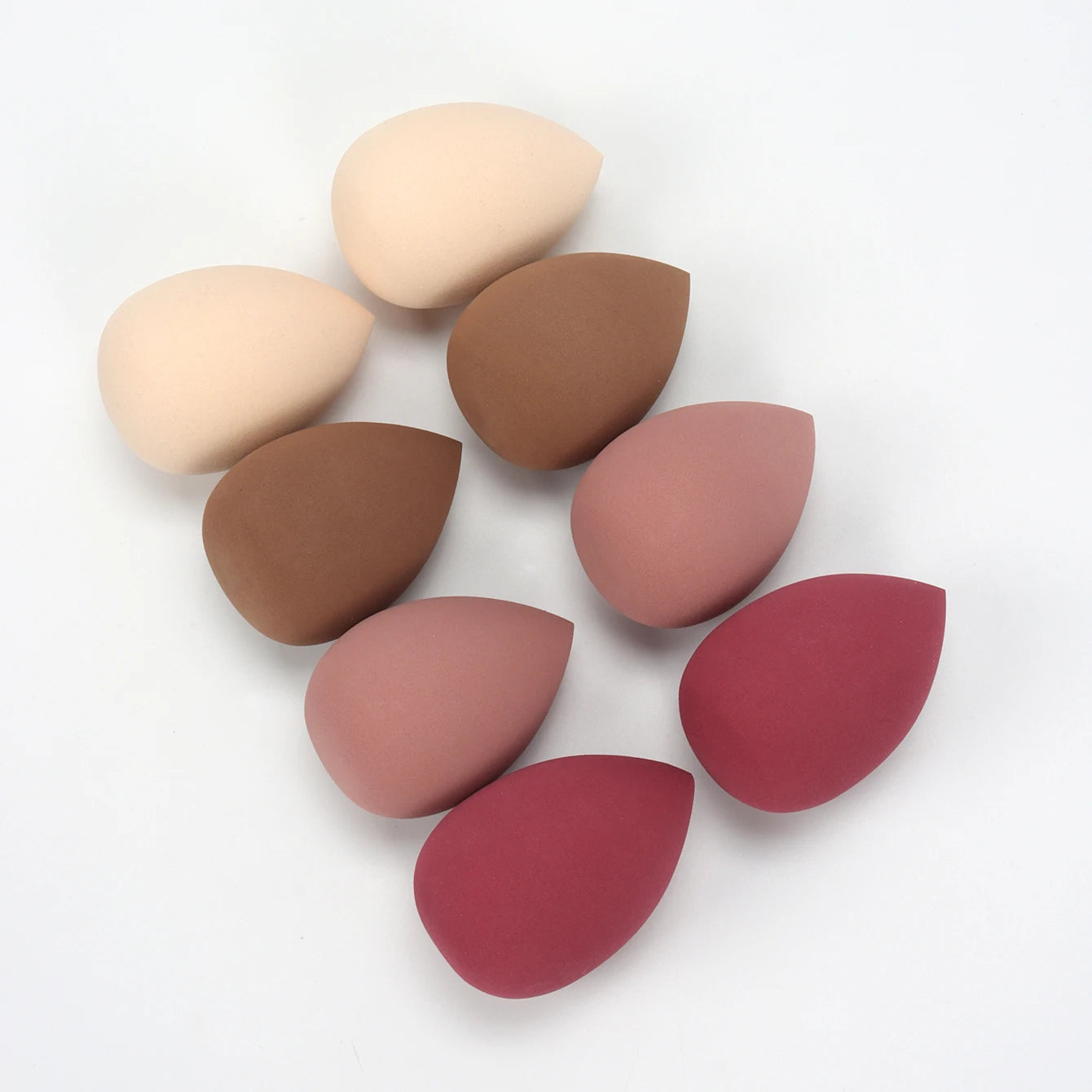 4/8 Foundation Blender; Cosmetics Sponge; Smooth Foundation; Concealing Beauty Sponge; Makeup Blender; Beauty World Shop