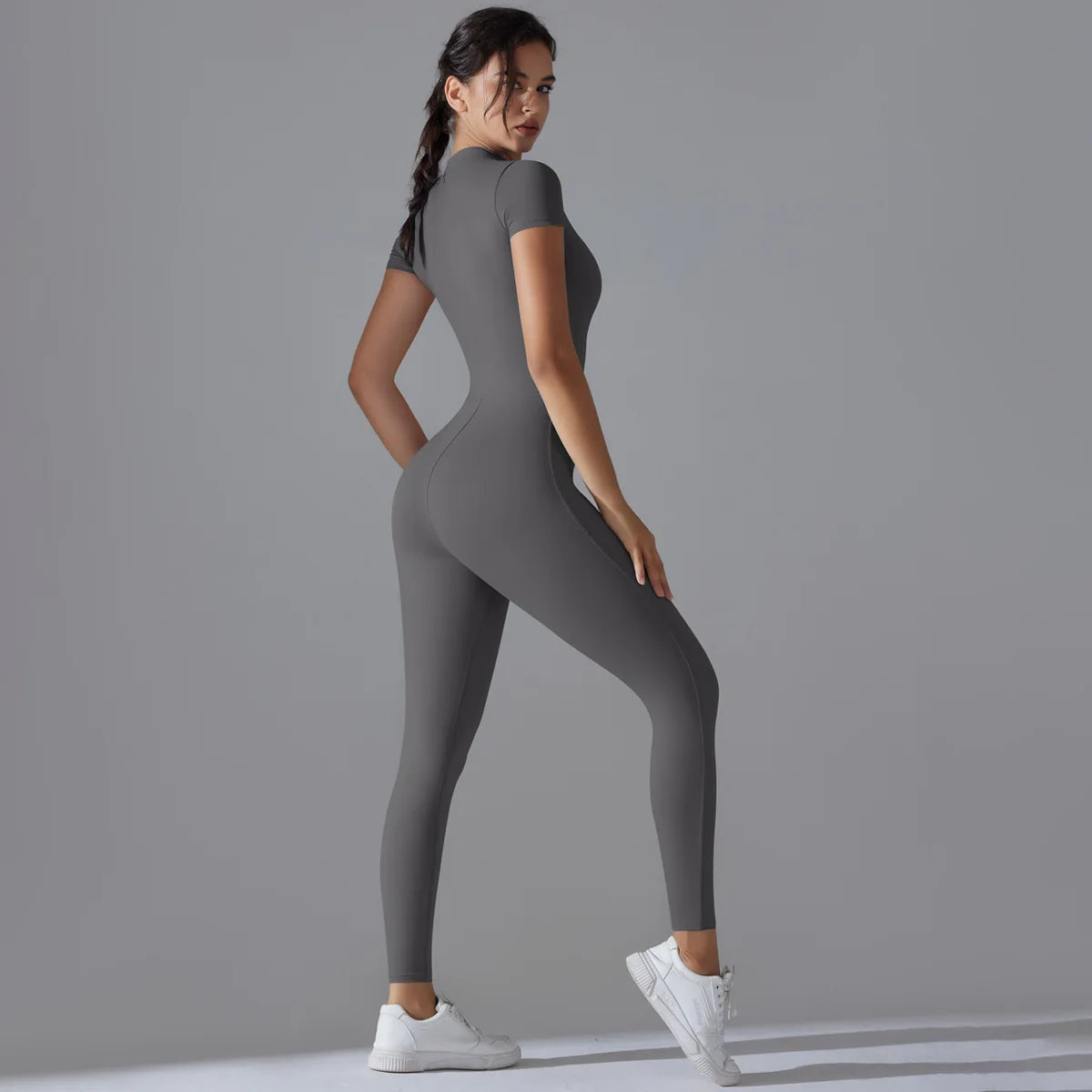 Naked zipper short sleeved yoga suit jumpsuit, quick drying breathable outdoor sports tight fitting jumpsuit, fitness suit Beauty World Shop