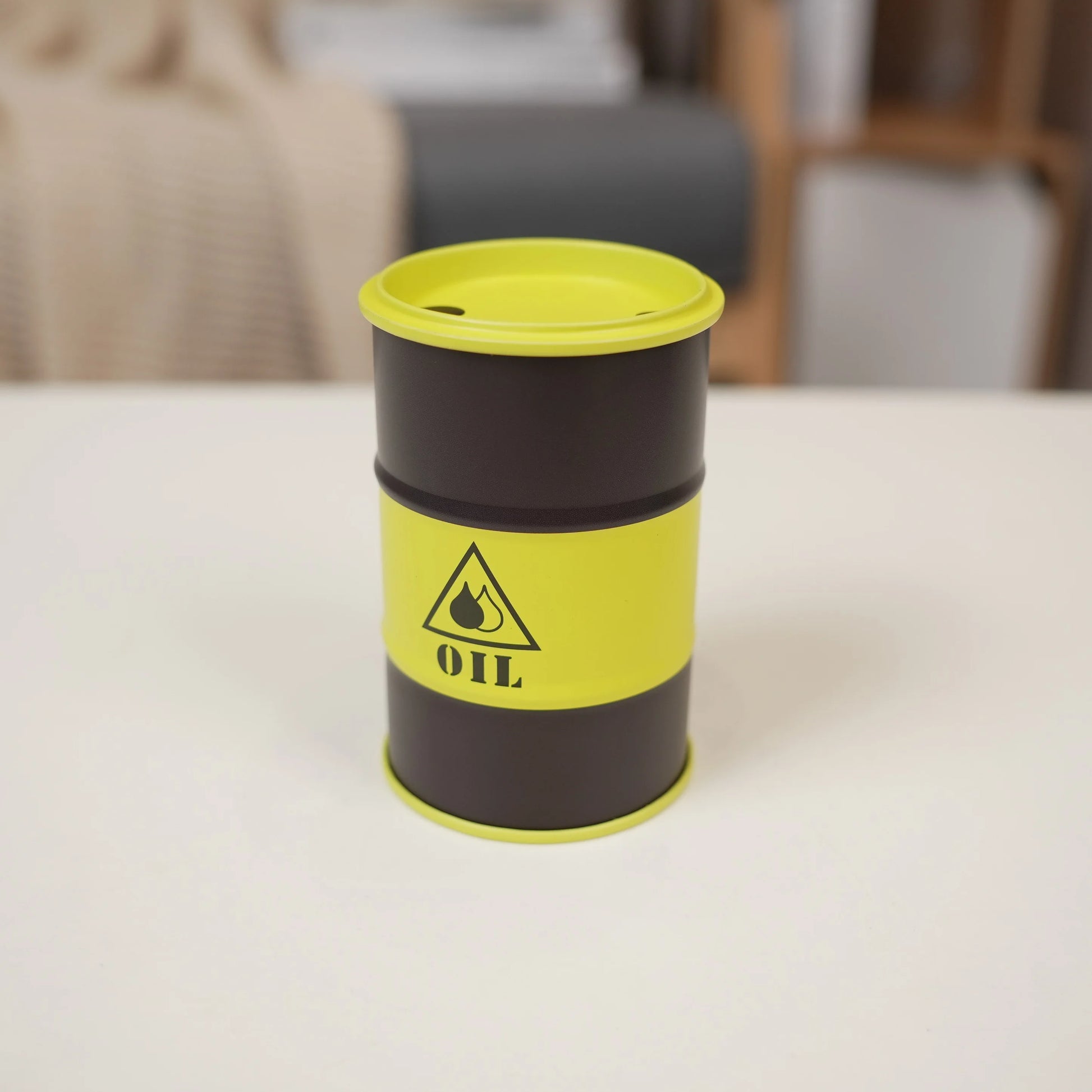 Chemistry Oil Drum Model Iron Mini Oil Drum Model War Games Scene Model Storage Box Desktop Decoration Car Model for Boys Gifts Beauty World Shop
