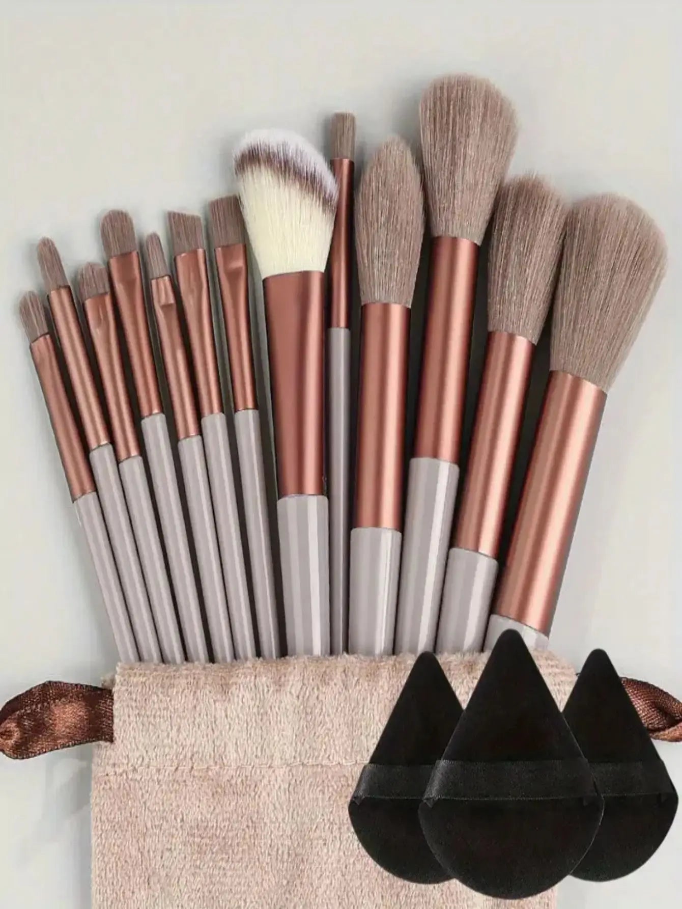 Makeup Brush Set Soft Fluffy Professiona Cosmetic Foundation Powder Eyeshadow Kabuki Blending Make Up Brush Beauty Tool Makeup Beauty World Shop