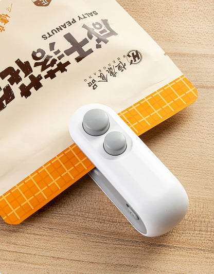 Mini Heat Bag Sealing Machine Package Sealer Bags Plastic Food Sealer Clip Bag Handheld Sealer Food Packaging Heat Sealer Beauty World Shop