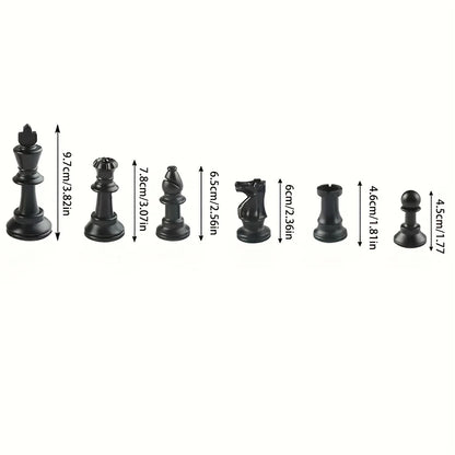 32pcs a set of plastic chess pieces black and white Tuba king 9.7cm high Beauty World Shop