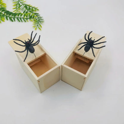 Trick Spider Funny Scare Box Wooden Hidden Box Quality Prank Wooden Scare Box Fun Game Prank Trick Friend Office Toys Beauty Fashion