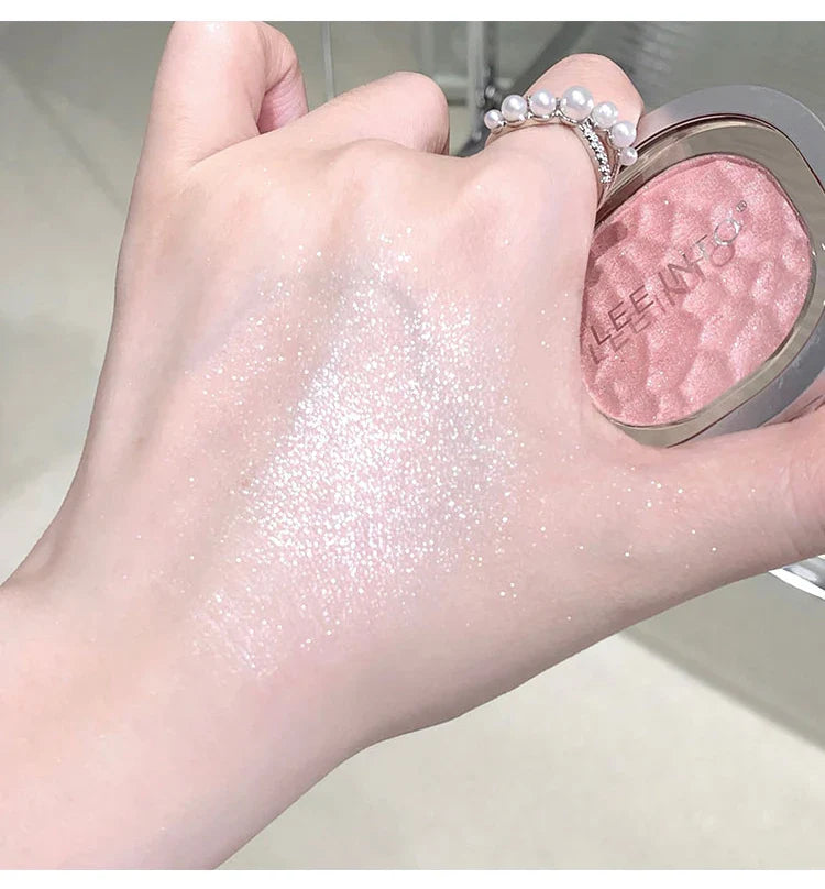 LEEINTO color-glowing high-gloss powder pearlescent powder brightens up the make-up eye shadow disc Beauty Trend Shop
