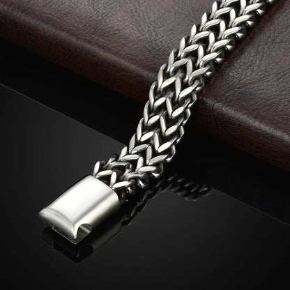 Stainless Steel Braided Double Row Front and Rear Fish Scale Alloy Magnetic Buckle Bracelet with Keel Jewelry New Model Beauty World Shop