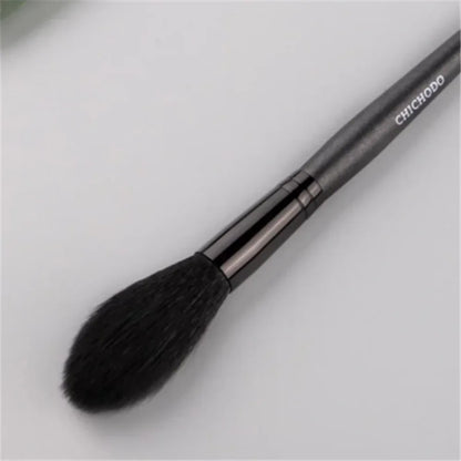 Professional Goat Hair Face Makeup Highlighter Blending Brush Long Handle Blush Brush Concealer Brush Beauty Makeup Tools Beauty World Shop