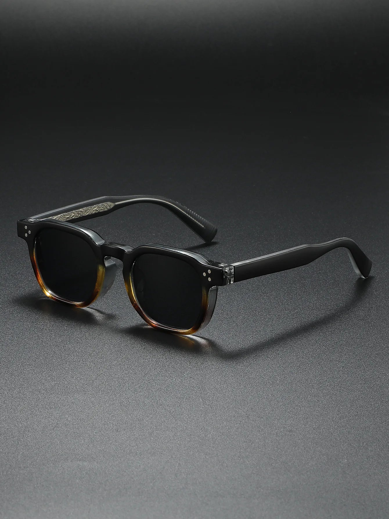 New Polarized Sunglasses Unisex Metal Core CP Square Sun Glasses Rivets Women Shades Driving Glasses Beauty World Shop