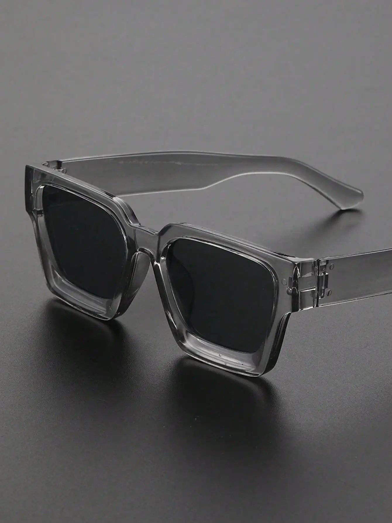 1/2 PC S Classic Fashion Square Plastic Frame Women Sunglasses For Men Daily Life Shades Eyewear Accessories. Beauty World Shop