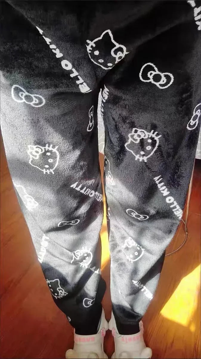 2024 Sanrio Hello Kitty Pajamas Halloween Flannel Fashion Trouserswomen Kawaii Woolen Anime Cartoon Casual Home Pants Autumn Beauty Fashion