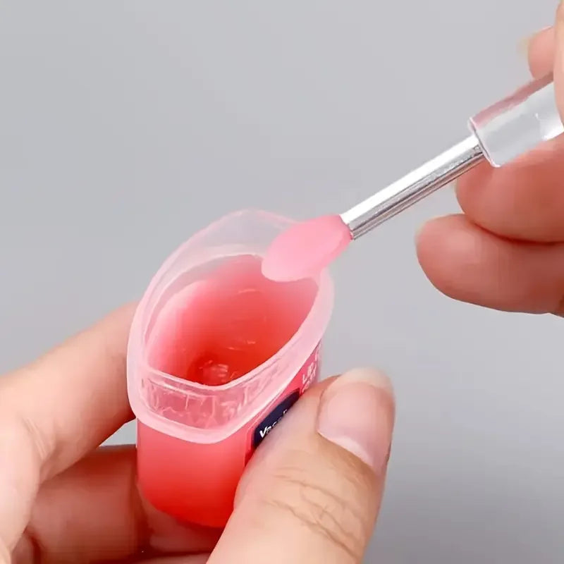 1/3/5PCS Portable Silicone Lip Brush With Cover Soft Multifunctional Lip Balm Applicator Lipstick Lipgloss Makeup Brushes Beauty World Shop