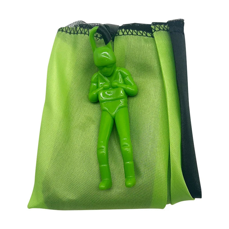 1pcs Hand Throwing Parachute Outdoor Funny Toys Game Play Toys for Fly Parachute Sport with Mini Soldier Toys Beauty World Shop