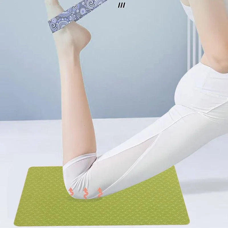 1pc TPE Sewing Machine Foot Pedal Mat Non Slip Reduce Vibration Rubber Sewing Machine Muffling Mat For Home Use 33.5X16.5cm Beauty World Shop