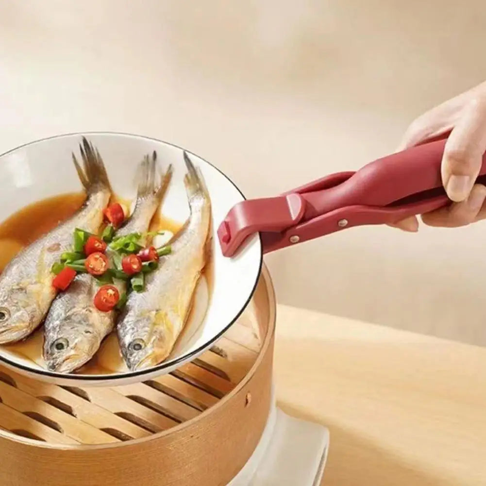 Anti-Scalding Dish Plate Gripper Clips Tongs Clamp Holder for Moving Hot Plate or Bowls Out from Pot Microwave Oven 1/2pcs Beauty World Shop