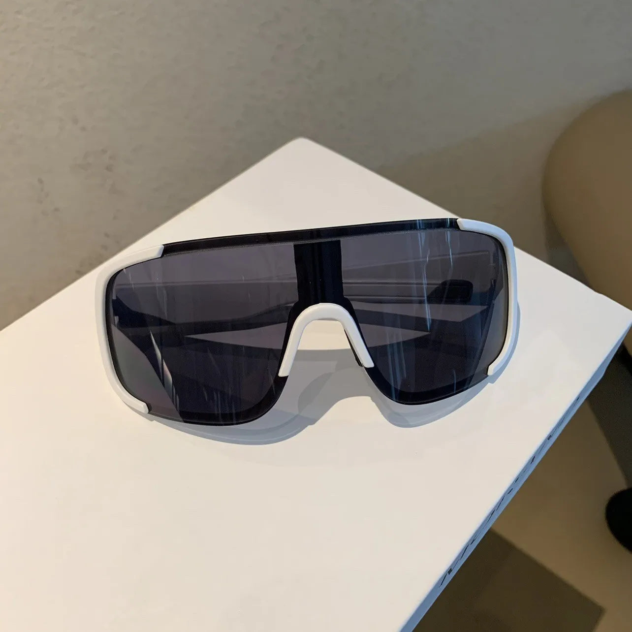 New Y2K Style Cycling Sunglasses Windproof Glasses for Men Women Retro-Reflective Sheeting Lens Road Riding Sport Glasses Beauty World Shop