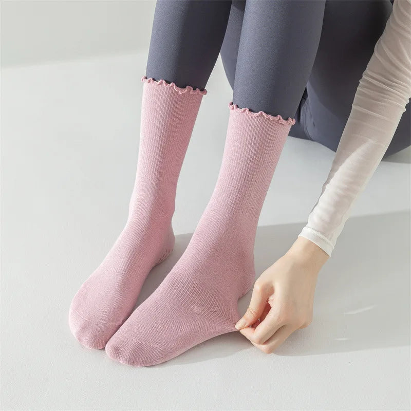 Yoga socks, boneless mid tube socks, sports anti slip thin fit, fitness Pilates combed cotton women's socks Beauty World Shop
