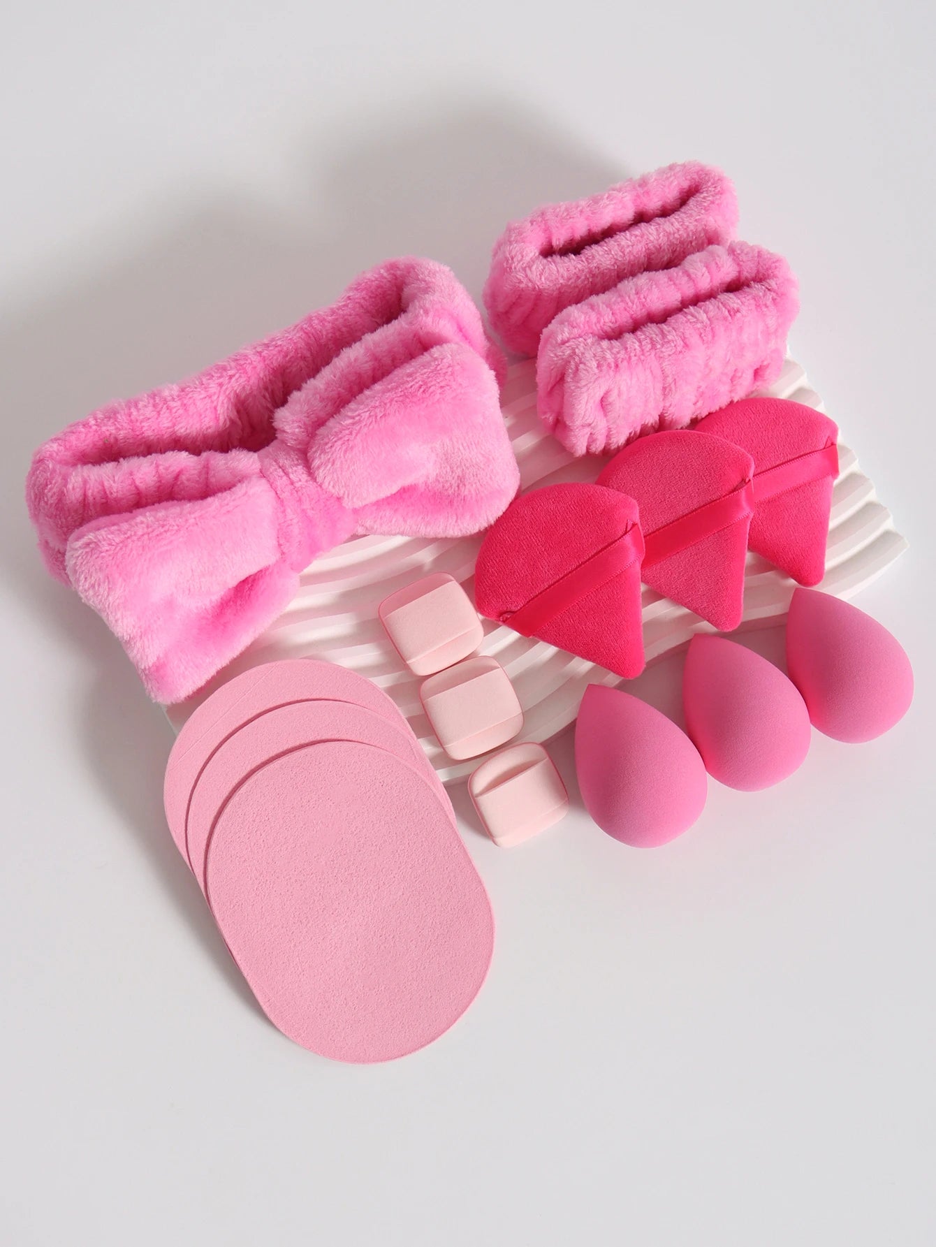 15 件套 Cosmetic Puff Makeup Sponge Blender Beauty Egg Foundation Sponges Puff Wash Face Headband Wristband Make up Accessories Beauty World Shop