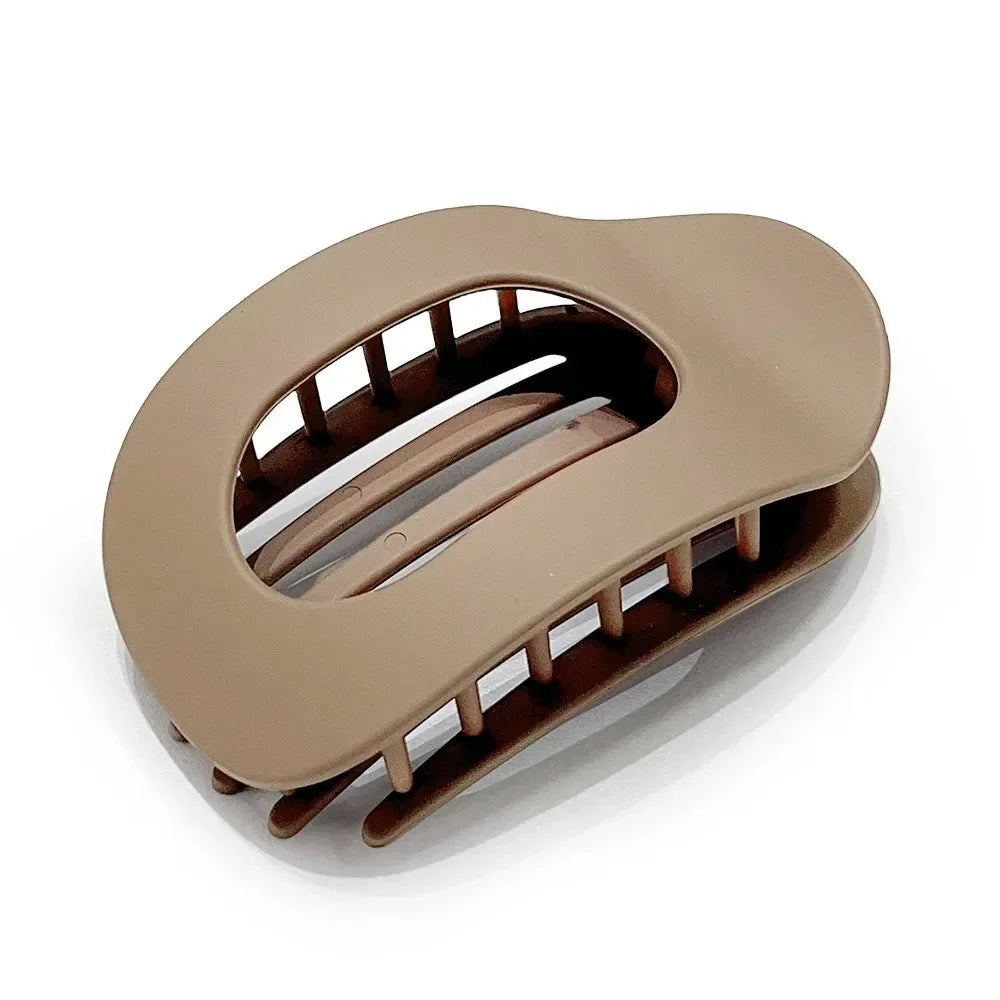 Fashion Oval Hair Claw Clip for Women New Design Leopard Matte Curved Flat Styling Barrettes Acrylic Lying Down Hair Accessories Beauty Trend Shop