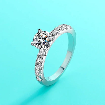 Cbtb Exquisite D Colur 1-3 Carat Moissanite Four Claw Ring for Women Wedding Eternal Jewelry Beauty World Shop