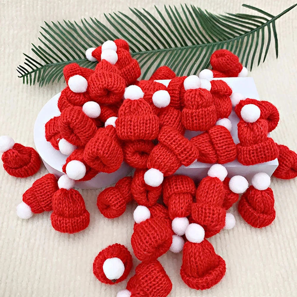 Mini Santa Knitted Hat & Scarf Small Christmas Costume for Cat Rabbit Doll Lollipop Bottle Cap DIY Xmas Party Dinner Decoration Beauty World Shop