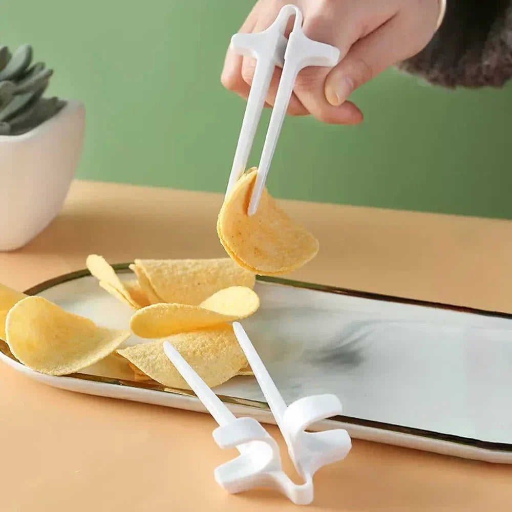 1PC Lazy Fingers Chopsticks - Hands-Free Snack And Game Clip-On Food Holder for Video Streaming No Dirty Hands Required Beauty Trend Shop