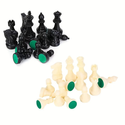 32pcs a set of plastic chess pieces black and white Tuba king 9.7cm high Beauty World Shop