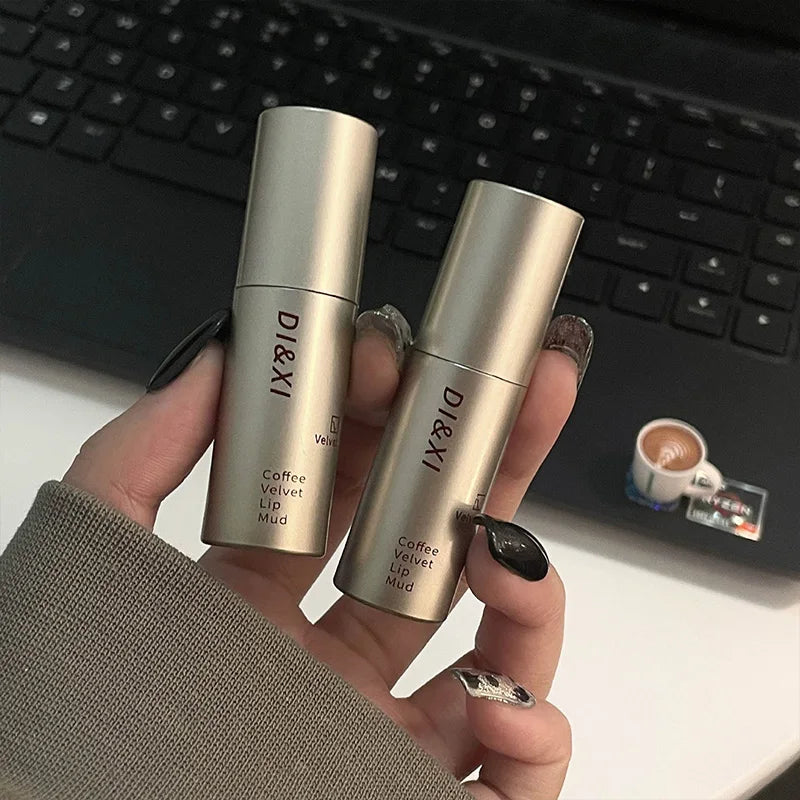 DIXI Mini Silver Tube Matte Lip Glaze — Velvet Finish, Skin-Enhancing, Versatile Low-Saturation Latte Shade Beauty Trend Shop