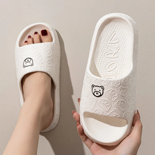 Printting Cute Bear Women Slippers Summer Indoor Soft Cartoon Sandals Bathroom Anti-slip Outdoor Comfy Men Leisure Shoes Couple Beauty Fashion
