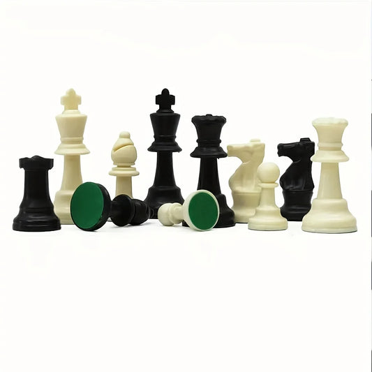 32pcs a set of plastic chess pieces black and white Tuba king 9.7cm high Beauty World Shop