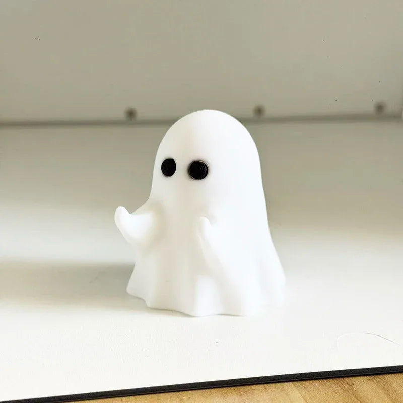 Cute Halloween Ghost Pen Holder Little Ghost Statue Design Pencil Support for Home Office Desktop Decoration Beauty World Shop