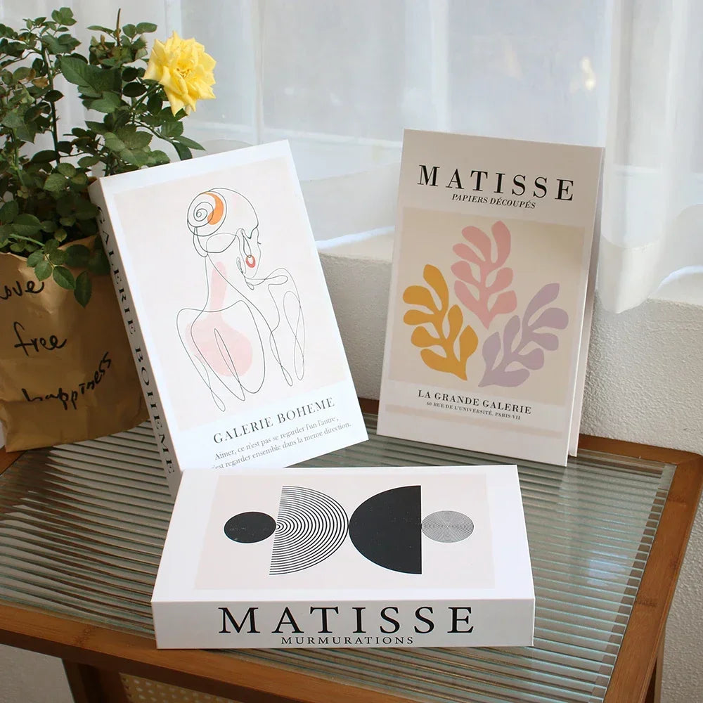 3Pcs Foldable Fashion Fake Books Living Room Decoration Designer Books Coffee Table Ornaments Club Hotel Room Villa Prop Books Beauty World Shop