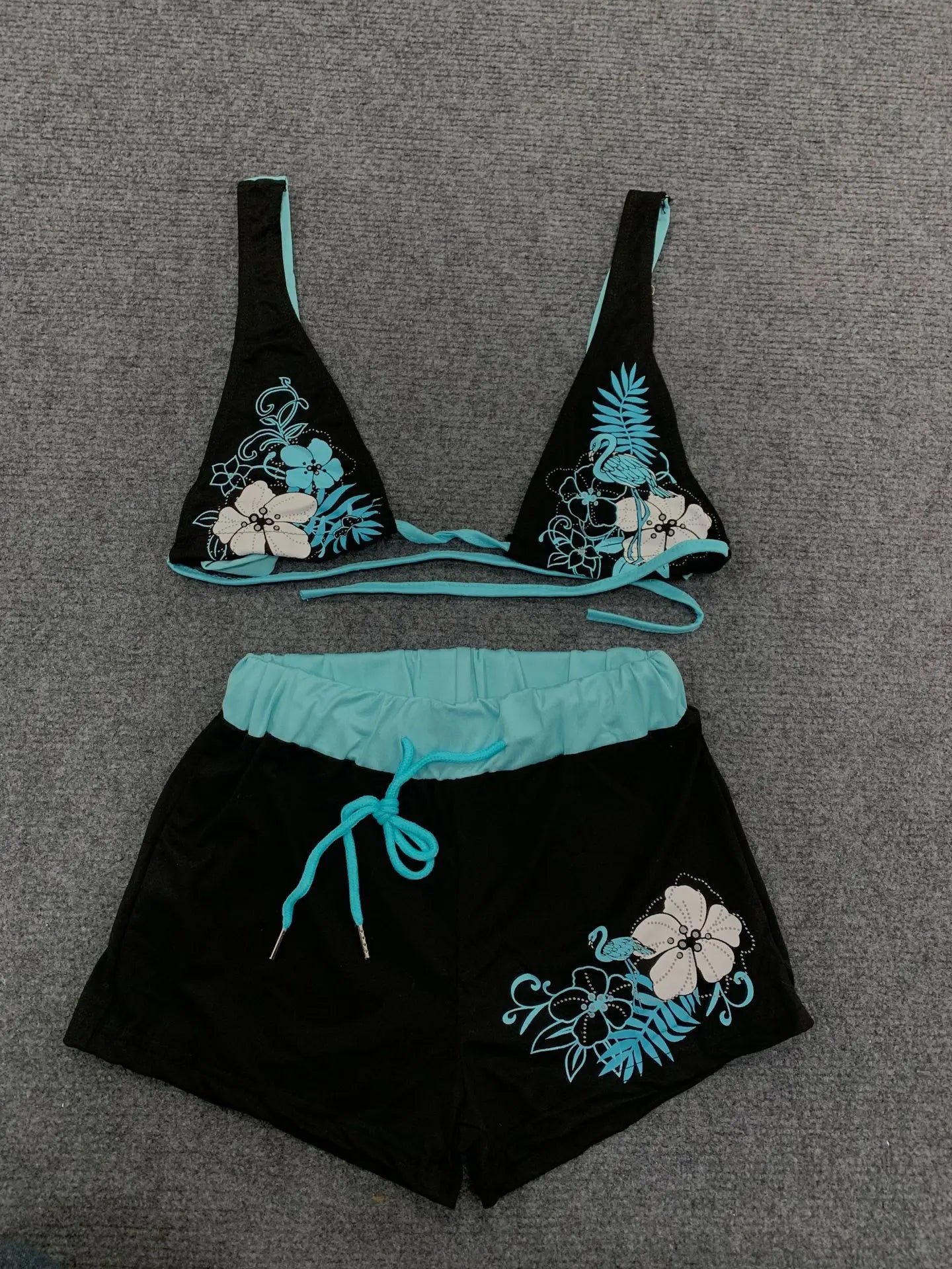 Spring and Summer Fashion Trend: Y2K Sexy Bikini - Ins European and American Niche Design, Figure-Hugging Swimsuit Set Beauty World Shop
