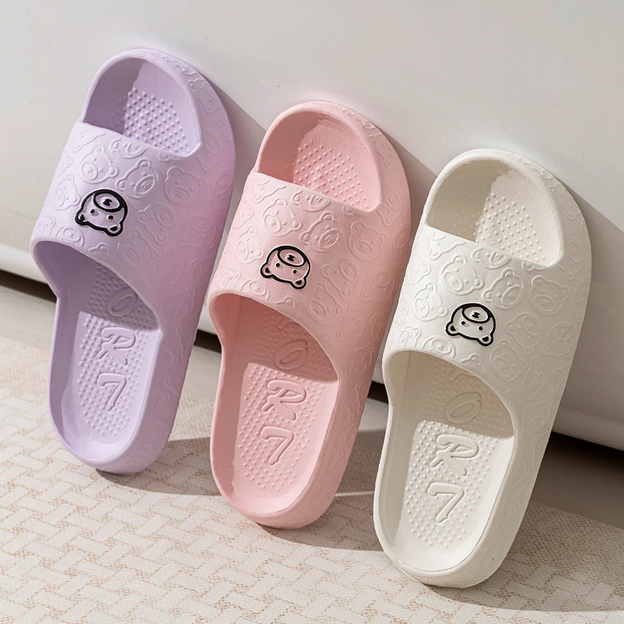 Fashion Women's Slippers Indoor Soft Sole Cartoon Bear Print Slides Bathroom EVA Indoor Men Summer Outdoor Cool Shoes Couple Beauty Fashion