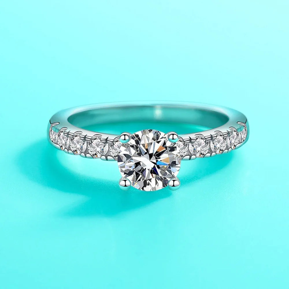 Cbtb Exquisite D Colur 1-3 Carat Moissanite Four Claw Ring for Women Wedding Eternal Jewelry Beauty World Shop