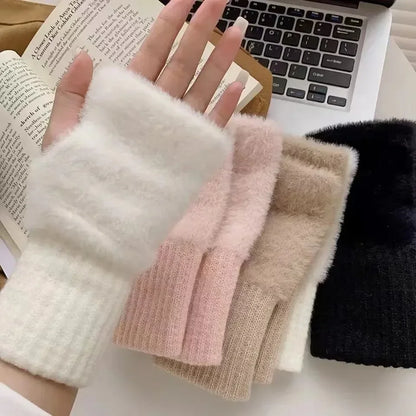 Fashionable Half Finger Gloves Suitable for Women's Soft and Warm Winter Luxurious Solid Color Plush Knitted Fingerless Gloves Beauty Fashion