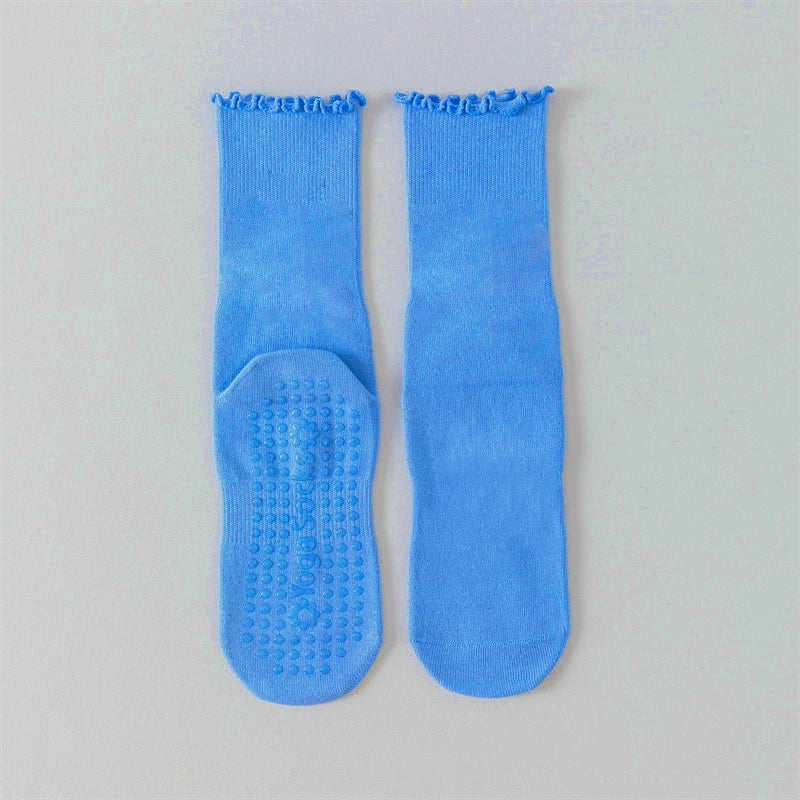 Yoga socks, boneless mid tube socks, sports anti slip thin fit, fitness Pilates combed cotton women's socks Beauty World Shop