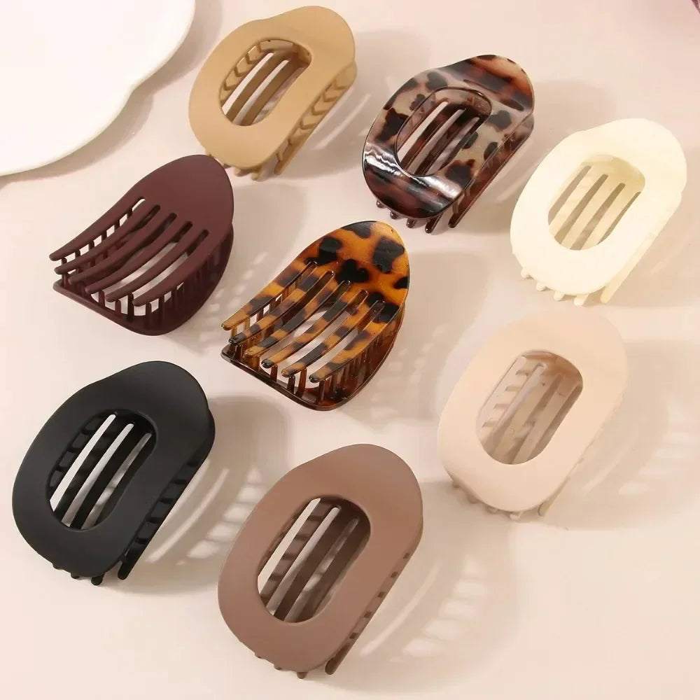 Fashion Oval Hair Claw Clip for Women New Design Leopard Matte Curved Flat Styling Barrettes Acrylic Lying Down Hair Accessories Beauty Trend Shop