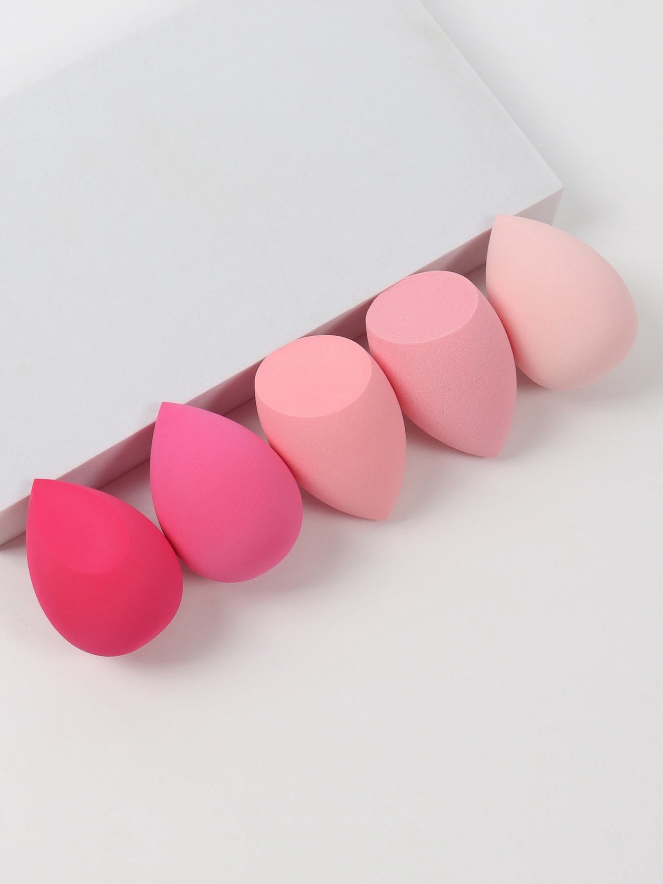5 Bags of Beauty Eggs Makeup Sponge (Beauty Egg), Foundation Make-Up Mixed Beauty Sponge, Flawless Liquid, Cream and Powder, Mu Beauty World Shop