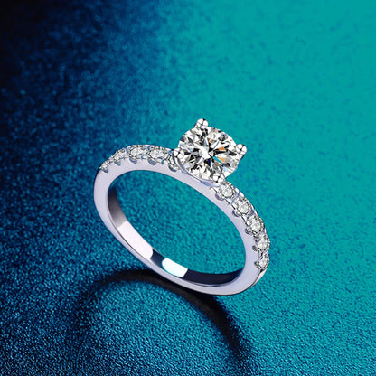 Cbtb Exquisite D Colur 1-3 Carat Moissanite Four Claw Ring for Women Wedding Eternal Jewelry Beauty World Shop