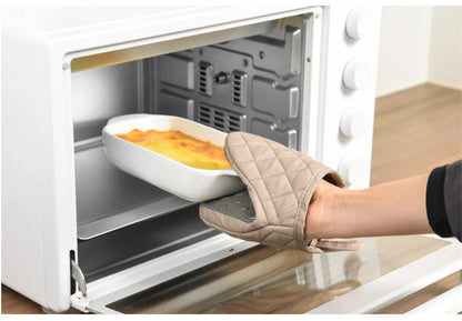 1PC Fish Shaped Silicone Anti Scald Oven Gloves Kitchen Silicone Gloves Tray Dish Holder Oven Gloves Multi-purpose Gloves Beauty World Shop