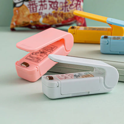 Mini Sealing Machine USB Rechargable Heat Sealer Storage Bag Plastic Package Food Sealer Clip Bag Handheld Food Heat Sealer Beauty World Shop