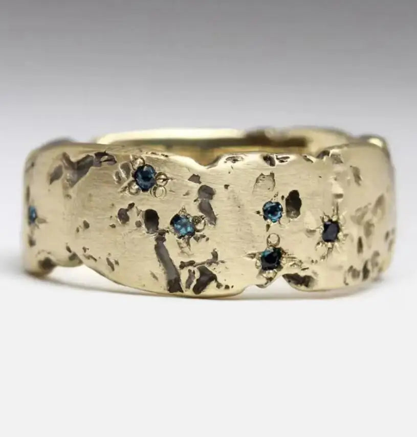 2024 New Geometric Gold Color Inlay Blue Color Zircon Rings For Women Birthday Gift Accessories Custom Jewelry Beauty World Shop
