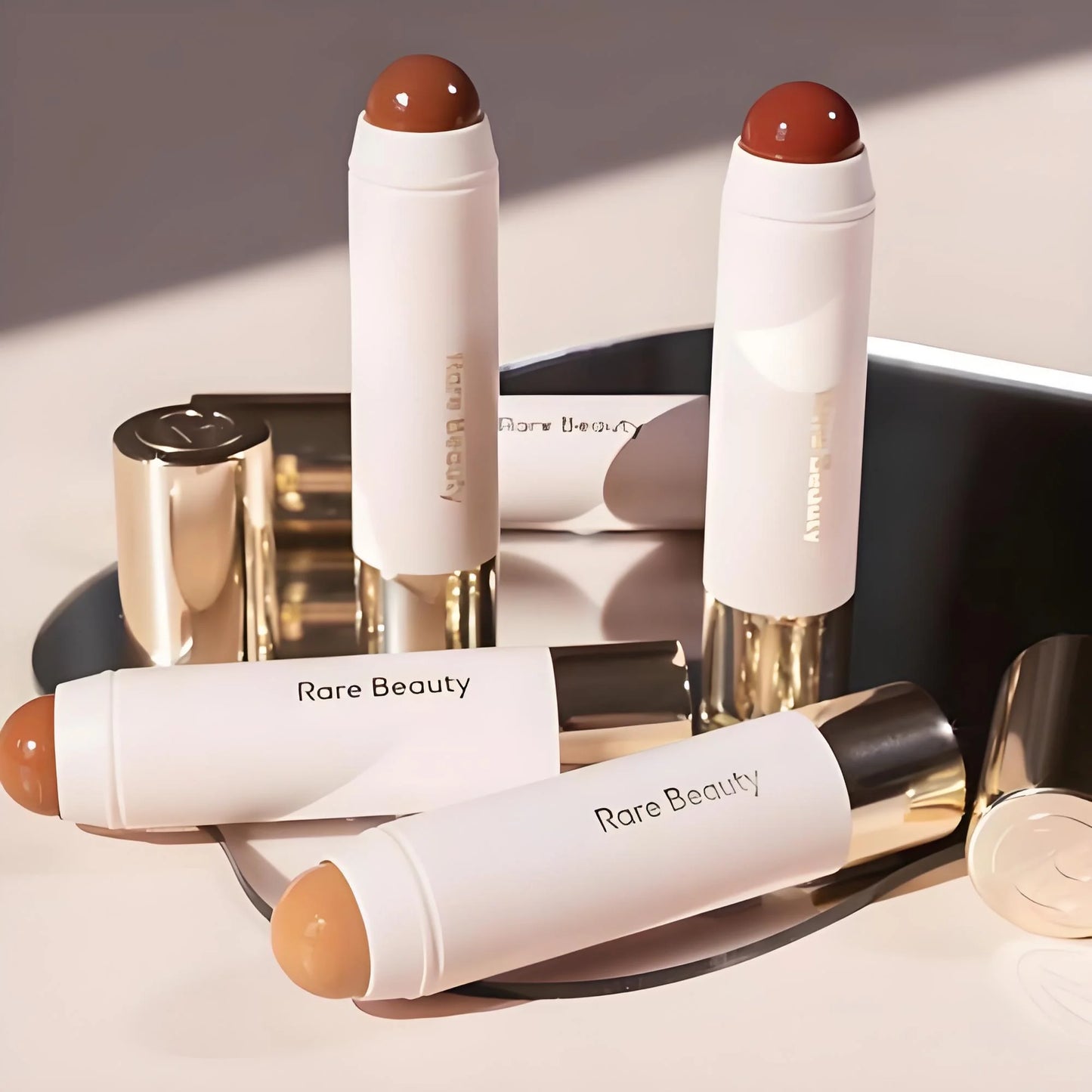 Rare Beauty Always Sunny Happy Sol Silky Three-dimensional Bronze Contour Stick Natural Matte Suitable for Nose Shadow Makeup Beauty World Shop