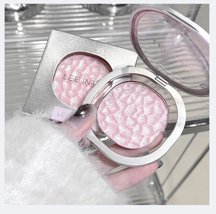 LEEINTO color-glowing high-gloss powder pearlescent powder brightens up the make-up eye shadow disc Beauty Trend Shop