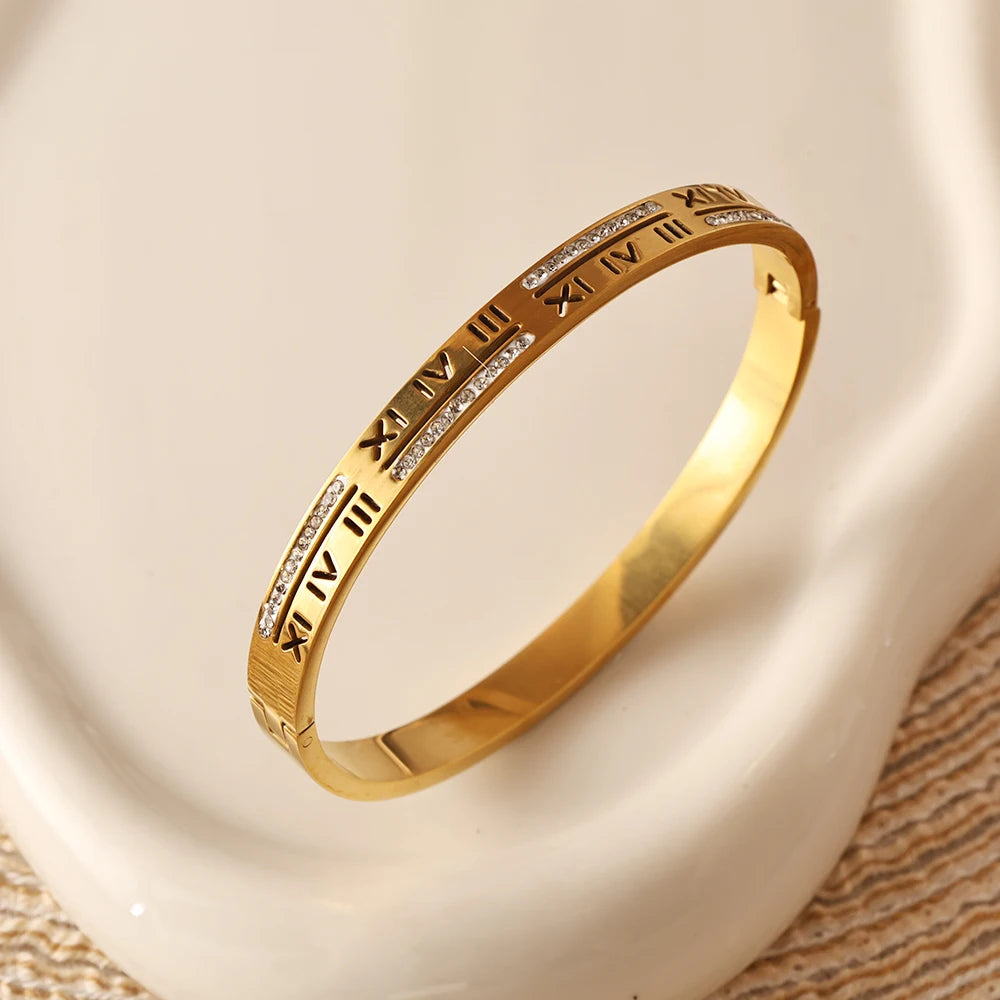 Three Layers Roman Numerals Ring for Women Luxury Stainless Steel Rotatable Crystal Finger Rings Female Wedding Trendy Jewelry Beauty World Shop