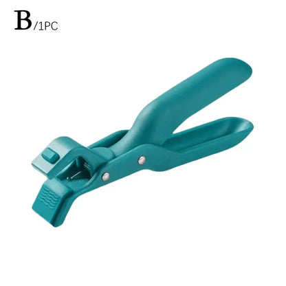 Anti-Scalding Dish Plate Gripper Clips Tongs Clamp Holder for Moving Hot Plate or Bowls Out from Pot Microwave Oven 1/2pcs Beauty World Shop