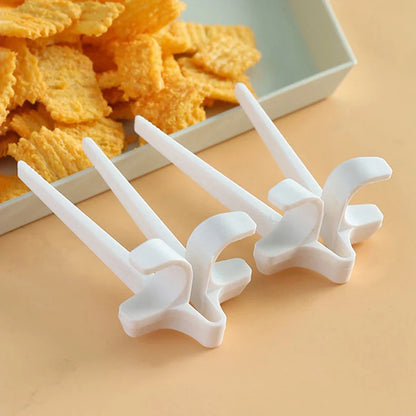 1PC Lazy Fingers Chopsticks - Hands-Free Snack And Game Clip-On Food Holder for Video Streaming No Dirty Hands Required Beauty Trend Shop