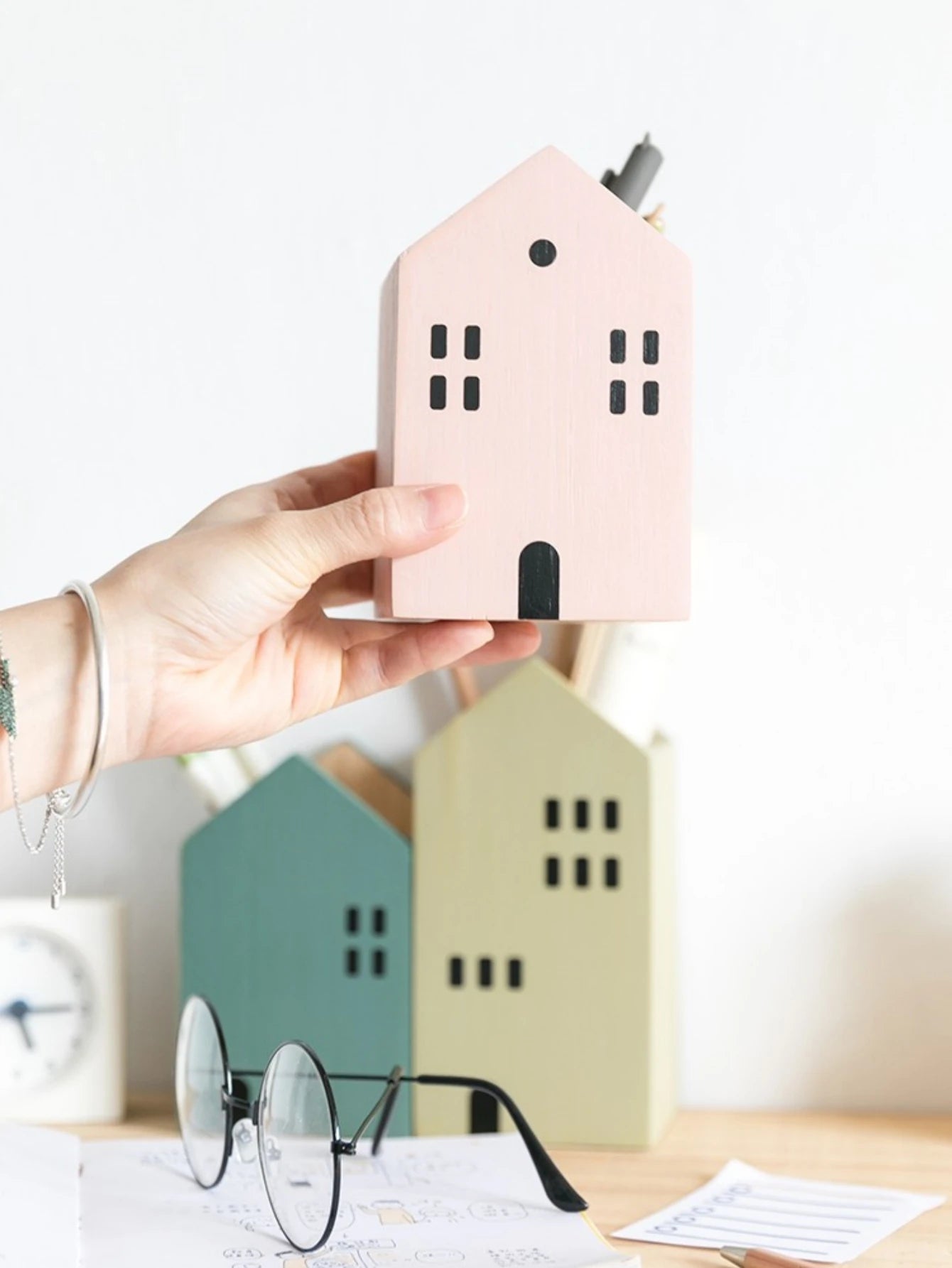 Cartoon House Wooden Pen Holder Pencil container Makeup Brush Stationery storage box Student/ Office Desktop Storage Organiser Beauty World Shop