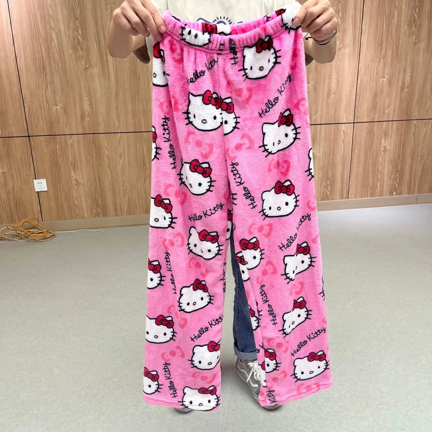 2024 Sanrio Hello Kitty Pajamas Halloween Flannel Fashion Trouserswomen Kawaii Woolen Anime Cartoon Casual Home Pants Autumn Beauty Fashion