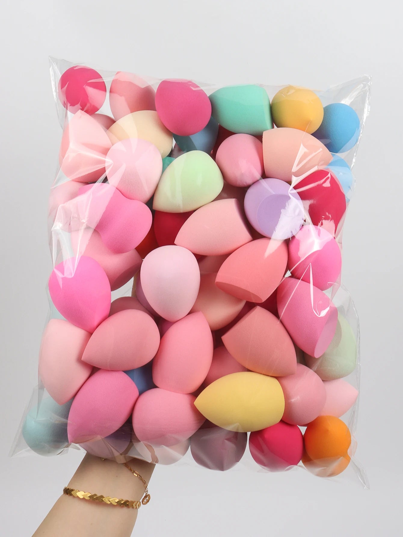Make-Up Eggs 3-5-10-15-20-30-50 Pack, Color and Shape Random Foundation Beauty Sponge Blend, Liquid, Cream and Powder Flawless, Beauty World Shop